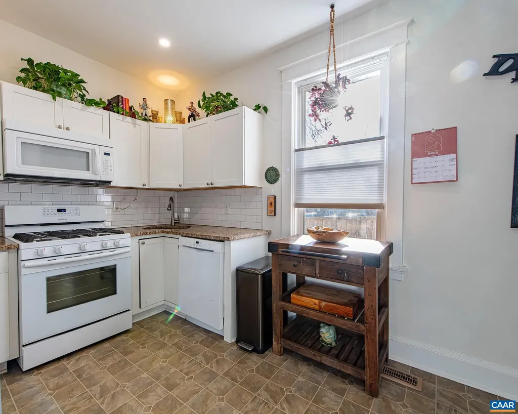 817 Henry Avenue Charlottesville VA 22903