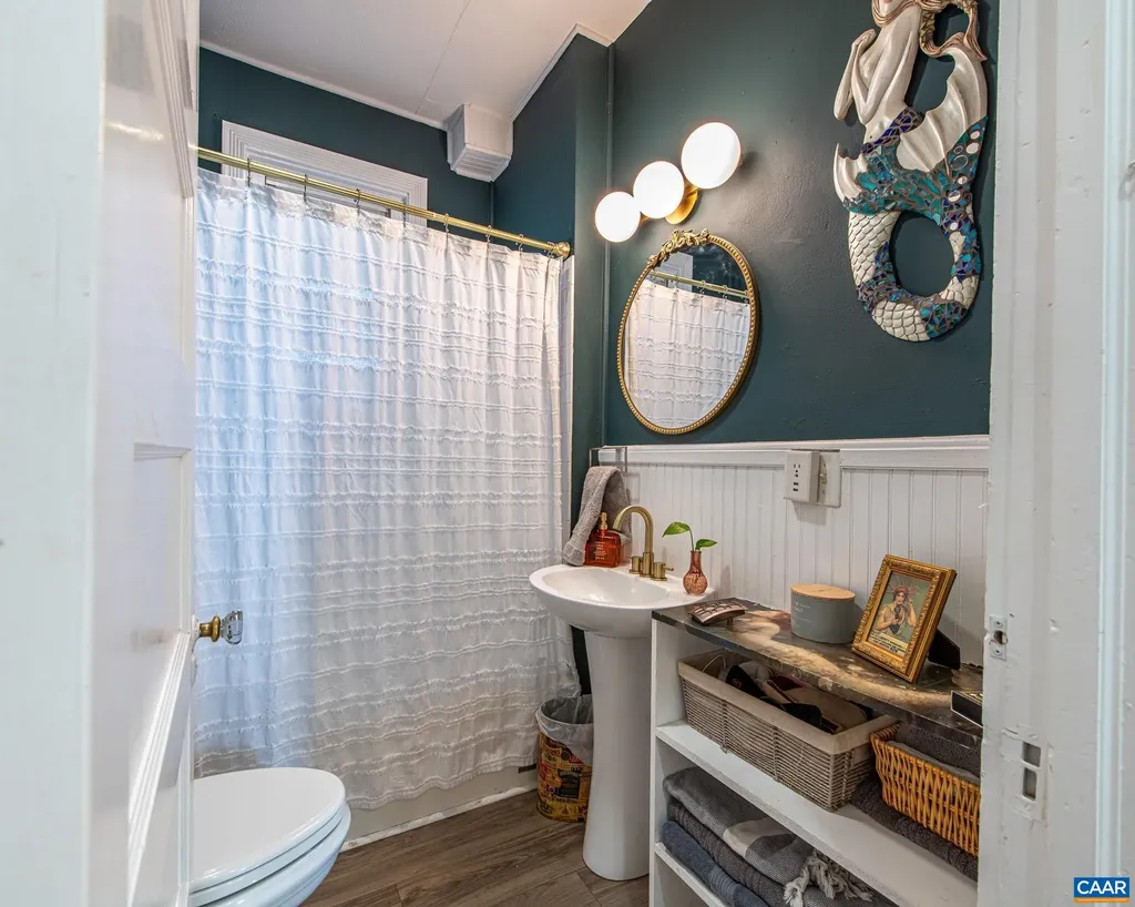 817 Henry Avenue Charlottesville VA 22903