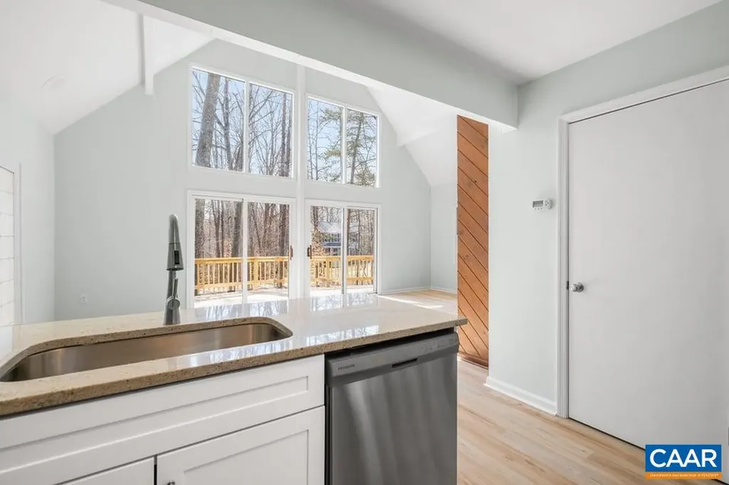 835 Jefferson Drive Palmyra VA 22963