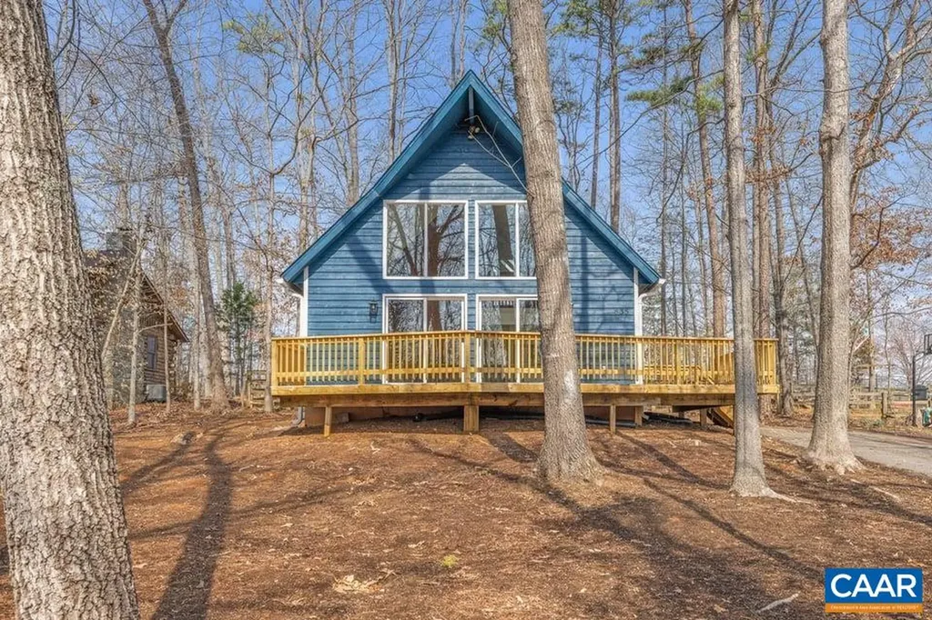 835 Jefferson Drive Palmyra VA 22963