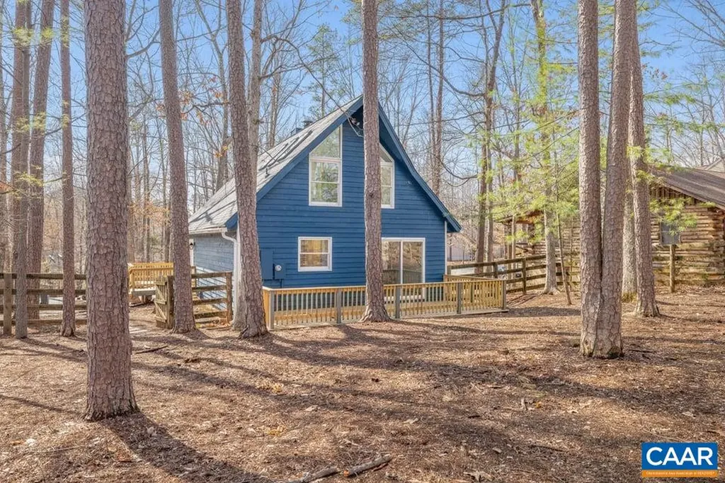 835 Jefferson Drive Palmyra VA 22963