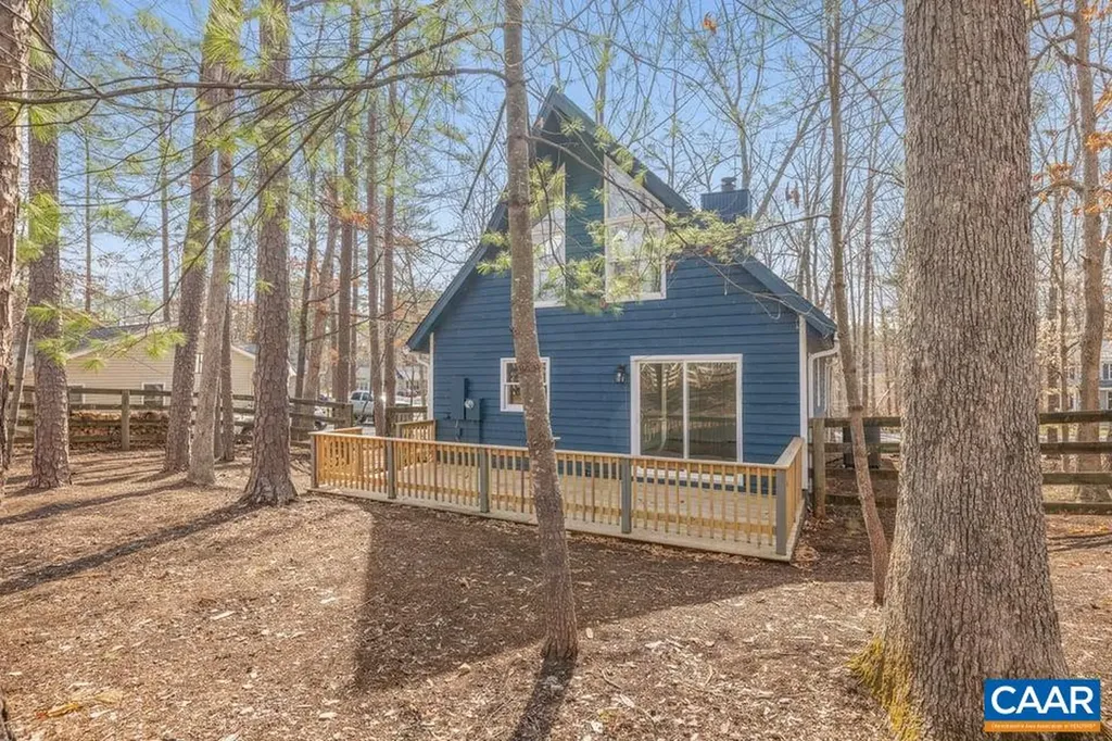 835 Jefferson Drive Palmyra VA 22963