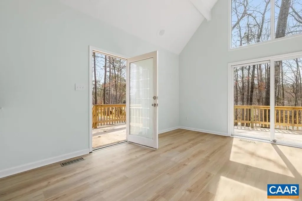 835 Jefferson Drive Palmyra VA 22963
