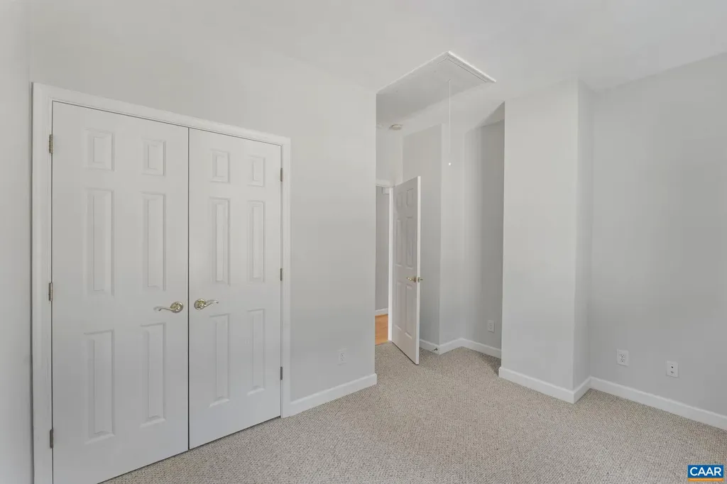 1118 Rustic Willow Lane Charlottesville VA 22911