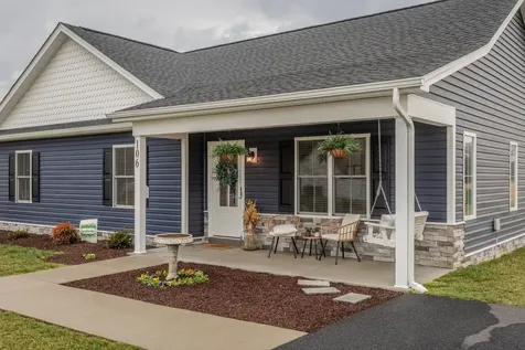 106 16th Street Grottoes VA 24441