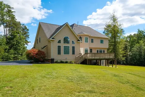 909 Hancock Drive Ruckersville VA 22968