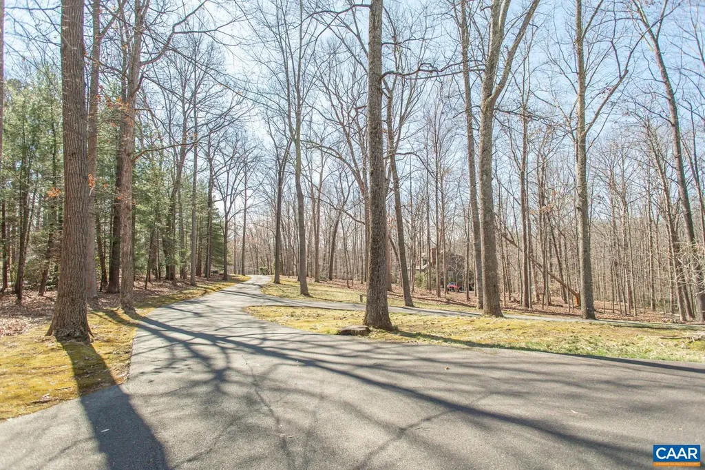 750 Lochridge Lane Earlysville VA 22936