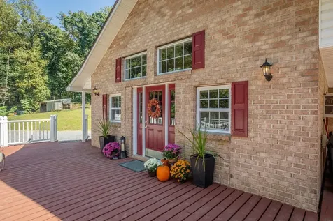 279 Helms Road Stanley VA 22851