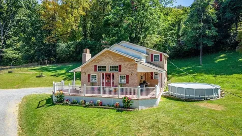 279 Helms Road Stanley VA 22851