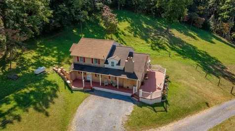 279 Helms Road Stanley VA 22851
