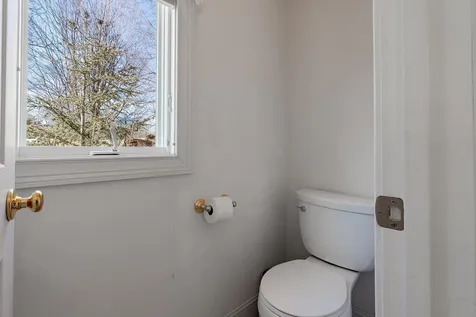 3741 Davis Road Penn Laird VA 22846