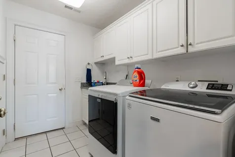 3741 Davis Road Penn Laird VA 22846