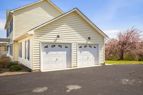 2178 Churchville Avenue Staunton VA 24401