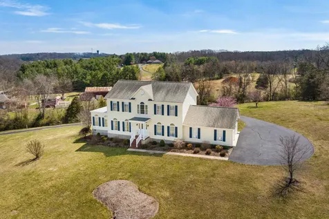 2178 Churchville Avenue Staunton VA 24401