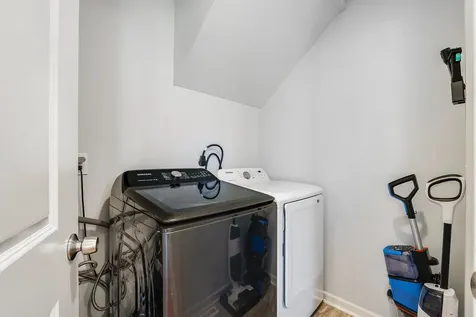32 Reed Street Fishersville VA 22939