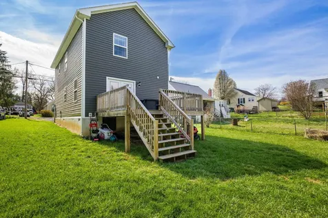 32 Reed Street Fishersville VA 22939