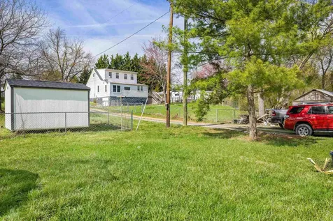 32 Reed Street Fishersville VA 22939