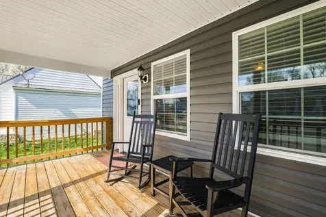 32 Reed Street Fishersville VA 22939