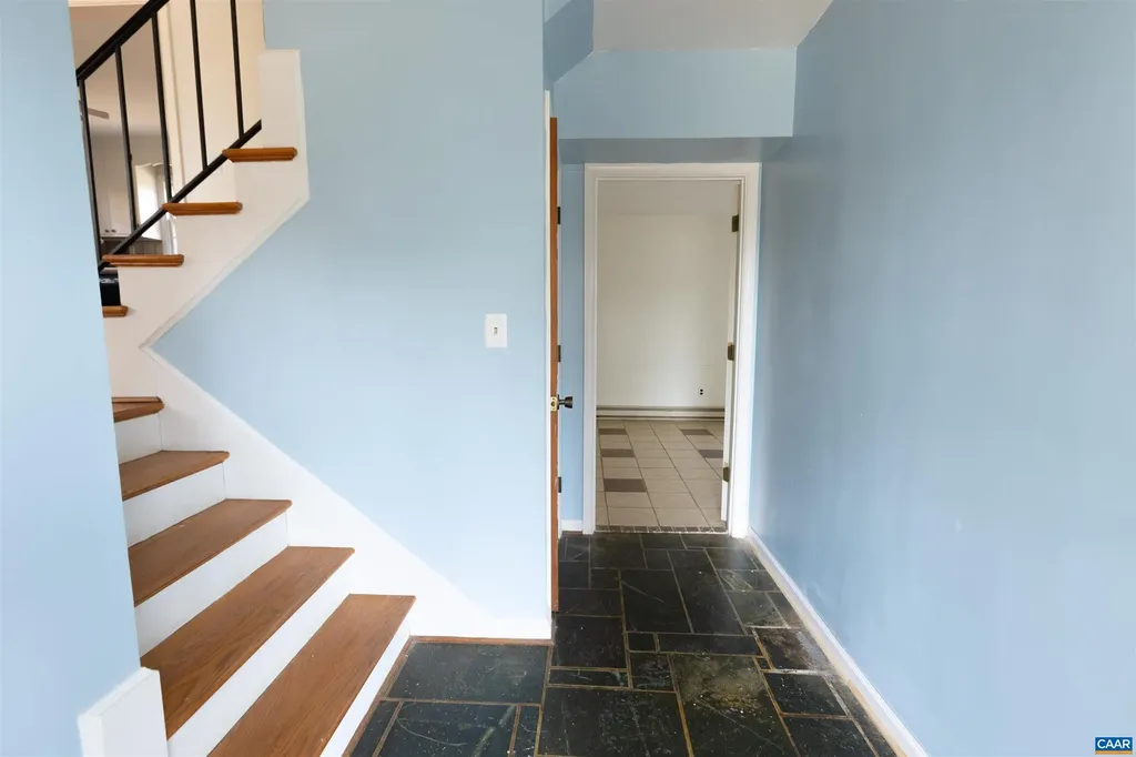 1213 Cutler Lane Charlottesville VA 22901