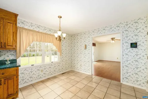 252 Flint Mountain Drive Stuarts Draft VA 24477