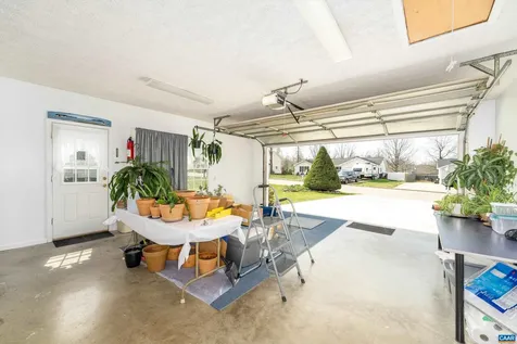 252 Flint Mountain Drive Stuarts Draft VA 24477