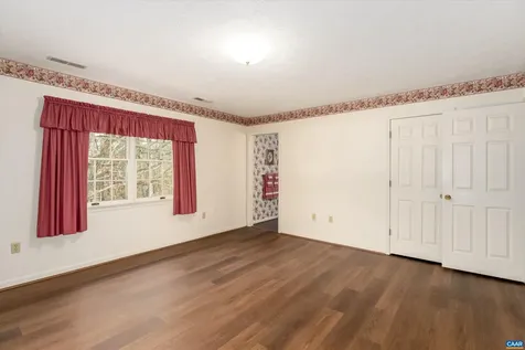 252 Flint Mountain Drive Stuarts Draft VA 24477