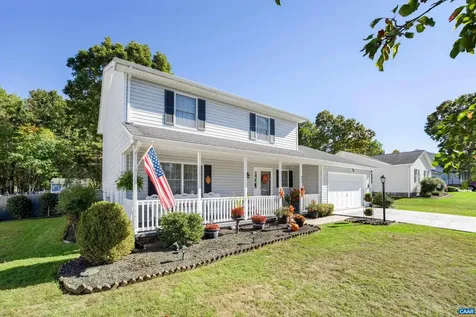 252 Flint Mountain Drive Stuarts Draft VA 24477