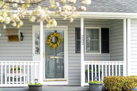 252 Flint Mountain Drive Stuarts Draft VA 24477