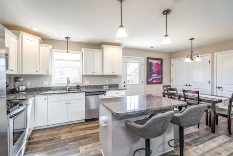 107 8th Street Grottoes VA 24441