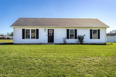 107 8TH Street Grottoes VA 24441