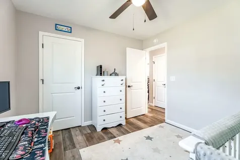 107 8th Street Grottoes VA 24441