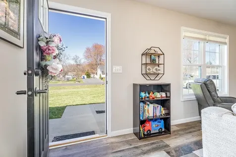 107 8th Street Grottoes VA 24441