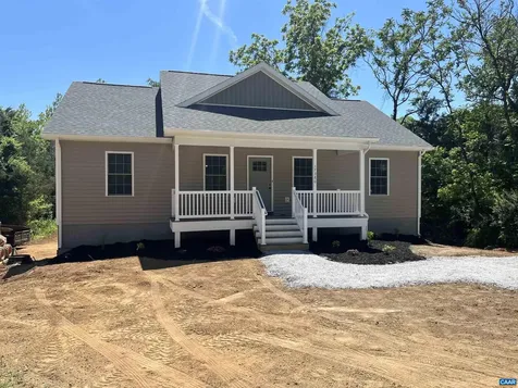 17380 Mt Pleasant Road Elkton VA 22827