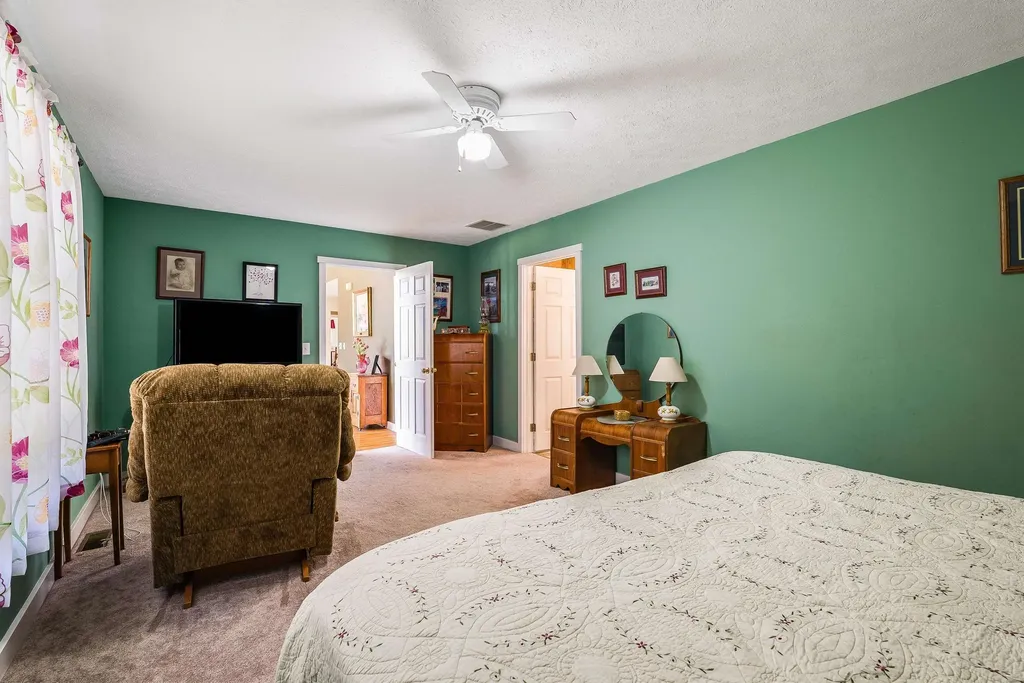 259 Taliaferro Drive Churchville VA 24421