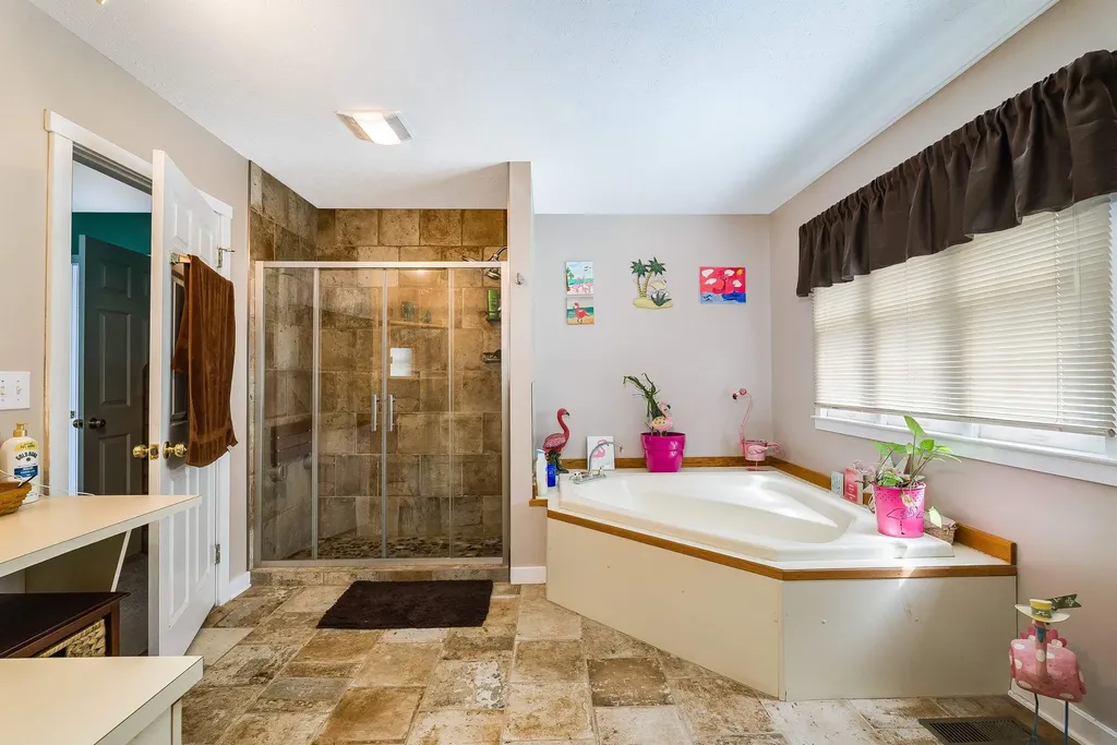 259 Taliaferro Drive Churchville VA 24421