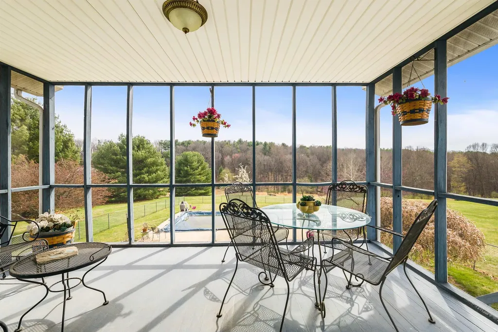 259 Taliaferro Drive Churchville VA 24421