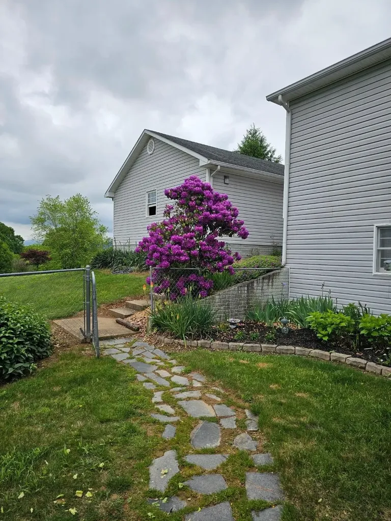 259 Taliaferro Drive Churchville VA 24421