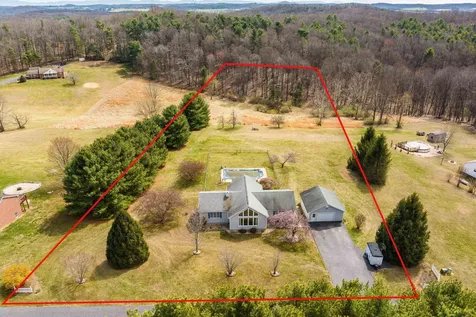 259 Taliaferro Drive Churchville VA 24421