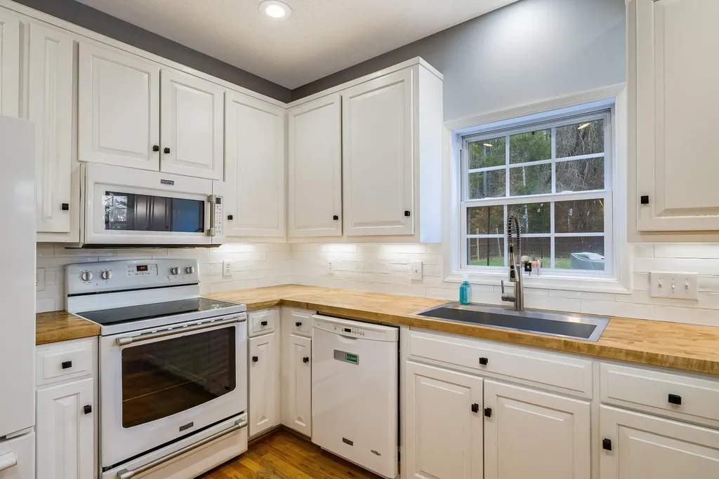 773 Jefferson Drive Palmyra VA 22963