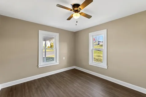 16 Mulberry Street Staunton VA 24401