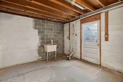 1258 Longs Pump Road Rockingham VA 22802