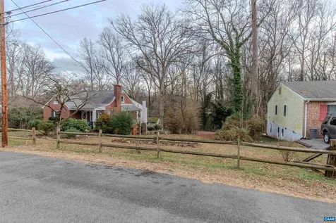 202 Raymond Avenue Charlottesville VA 22903