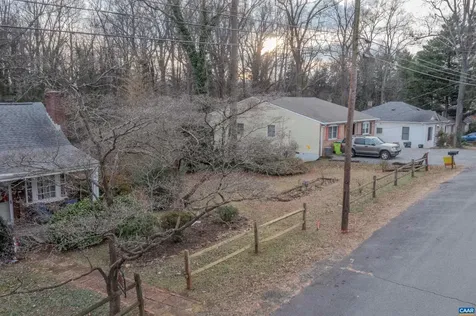 202 Raymond Avenue Charlottesville VA 22903