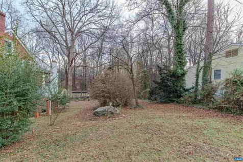 202 Raymond Avenue Charlottesville VA 22903