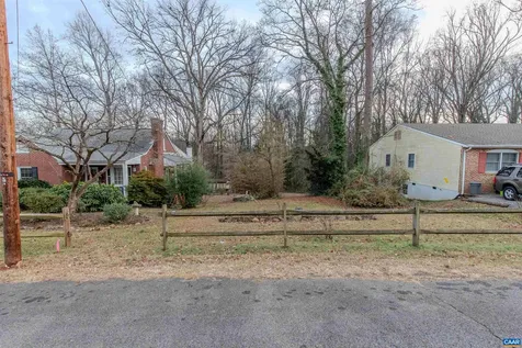 202 Raymond Avenue Charlottesville VA 22903
