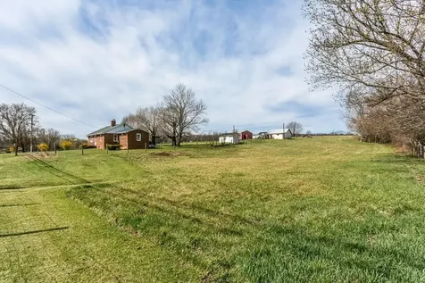 8635 North Valley Pike Rockingham VA 22802