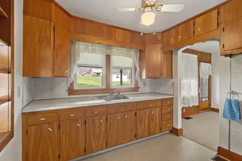 8635 North Valley Pike Rockingham VA 22802