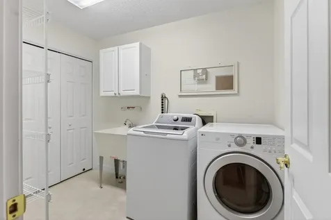 1151 Decca Drive Harrisonburg VA 22801