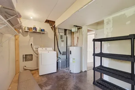 1390 Stonechris Drive Harrisonburg VA 22802
