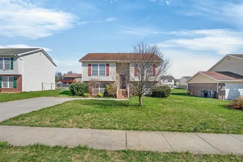 1390 Stonechris Drive Harrisonburg VA 22802